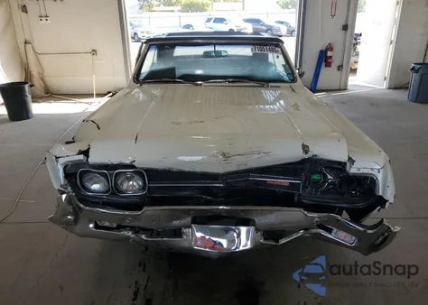 1966 Oldsmobile Cutlass из США, поврежденный, VIN 338676M380066